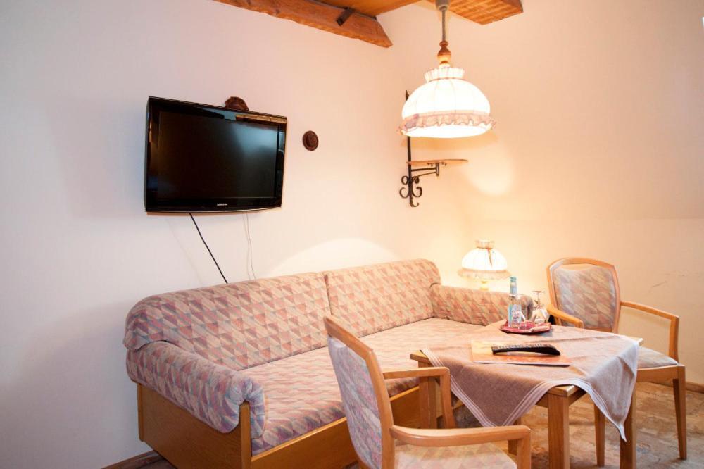 Hotel Gasthof Zur Post Wolfegg Kültér fotó