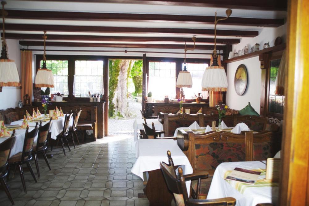 Hotel Gasthof Zur Post Wolfegg Kültér fotó