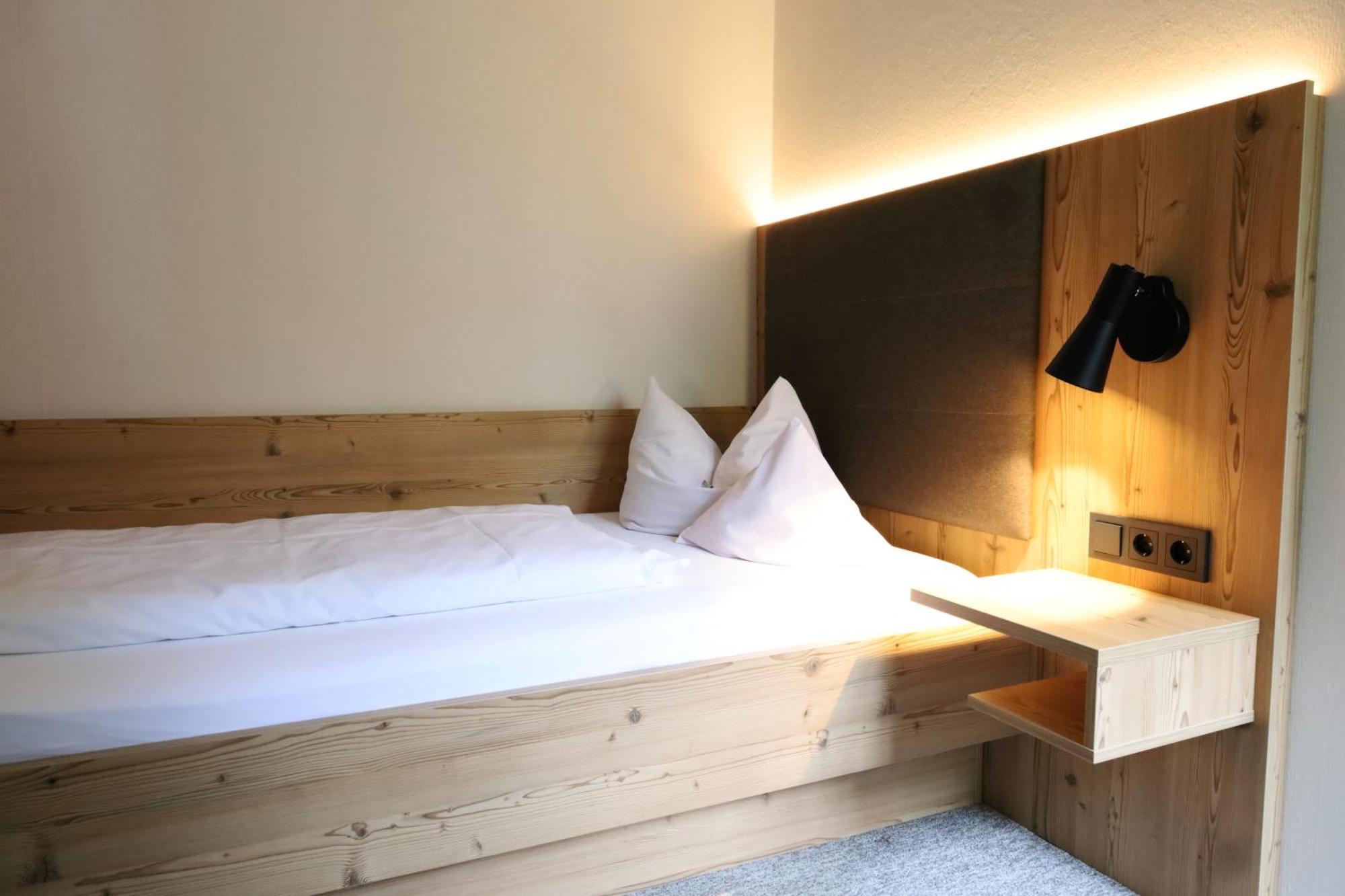 Hotel Gasthof Zur Post Wolfegg Kültér fotó