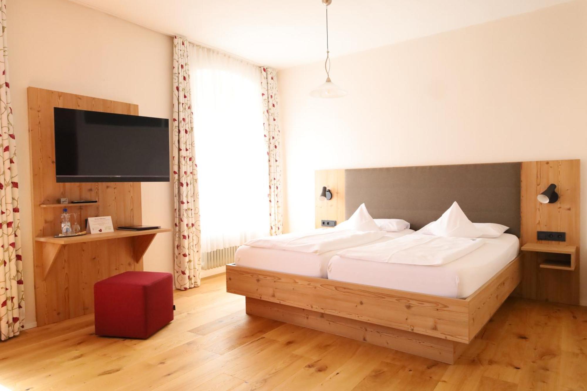 Hotel Gasthof Zur Post Wolfegg Kültér fotó