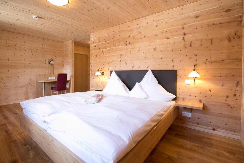 Hotel Gasthof Zur Post Wolfegg Szoba fotó